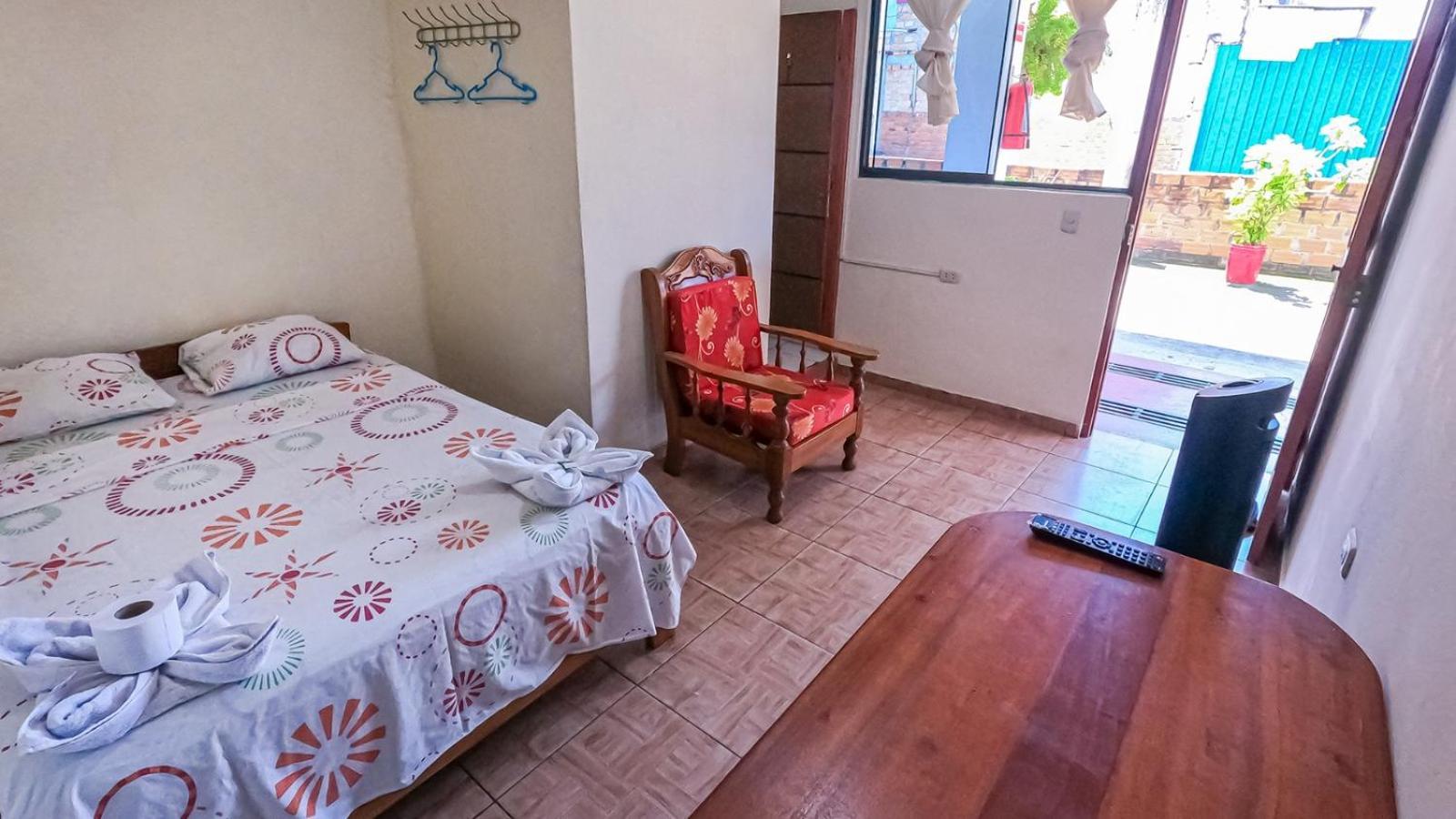 Shoffi'S House Backpackers Hotel Tarapoto Bagian luar foto